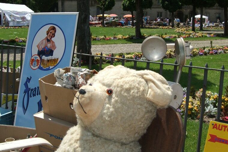 Teddy auf dem Flohmarkt