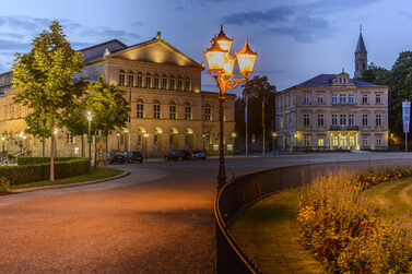 Landestheater und IHK Abendstimmung