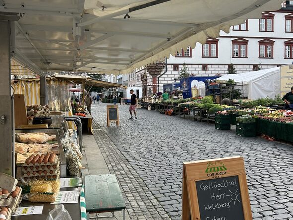 Marktstände Richtung Spitalgasse