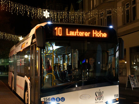 SÜC-Stadtbus in der Adventszeit