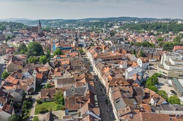 Blick auf den Steinweg und die Coburger Innenstadt.