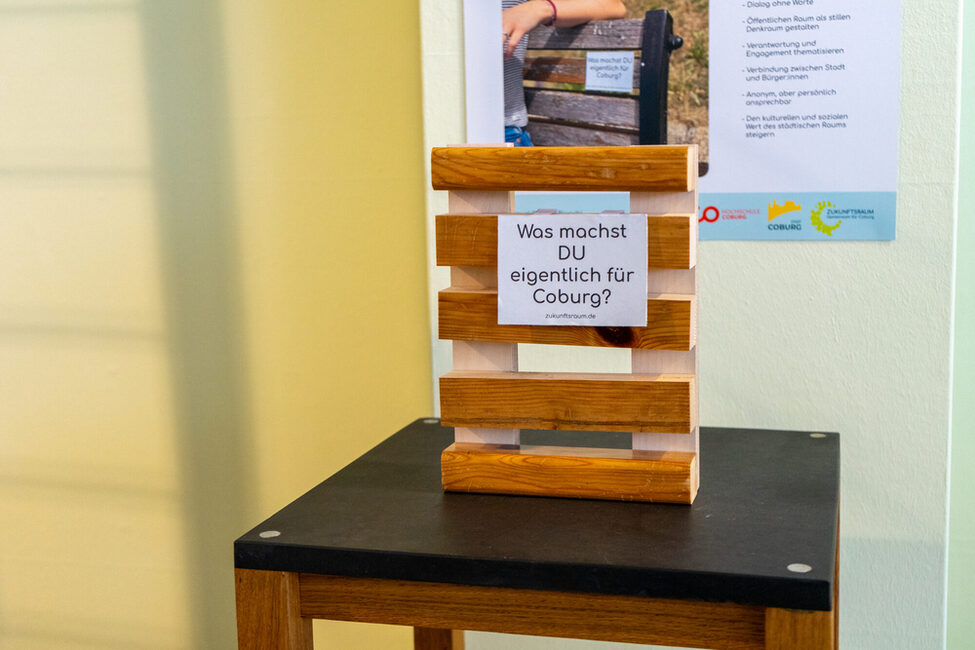 Unter dem Titel „Zukunft findet Stadt“ haben die Studierenden Kommunikationsstrategien entwickelt und im Zukunftsraum präsentiert.