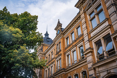 Der Altbau der Rückert-Mittelschule