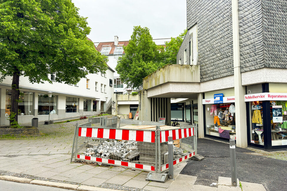 Der Freiherr-Von-Stockmar-Platz kurz vor der Umgestaltung