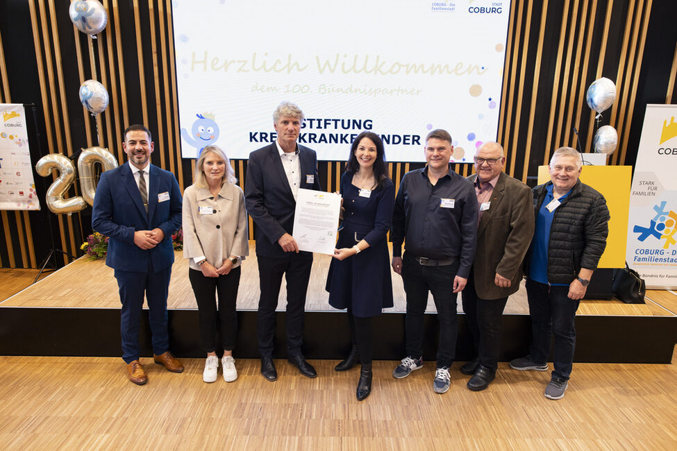 Die Stiftung krebskranke Kinder ist 100. Partner im Bündnis "Coburg die Familienstadt"