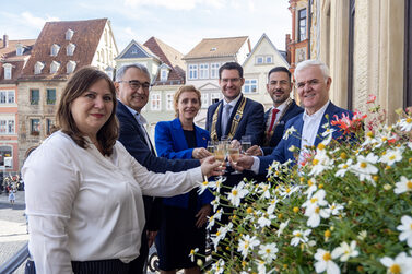 Von links: Getiana Mburimi, Artan Pojani, Adia Sakiqi, Dominik Sauerteig, Can Aydin, Fatmir Xhafaj