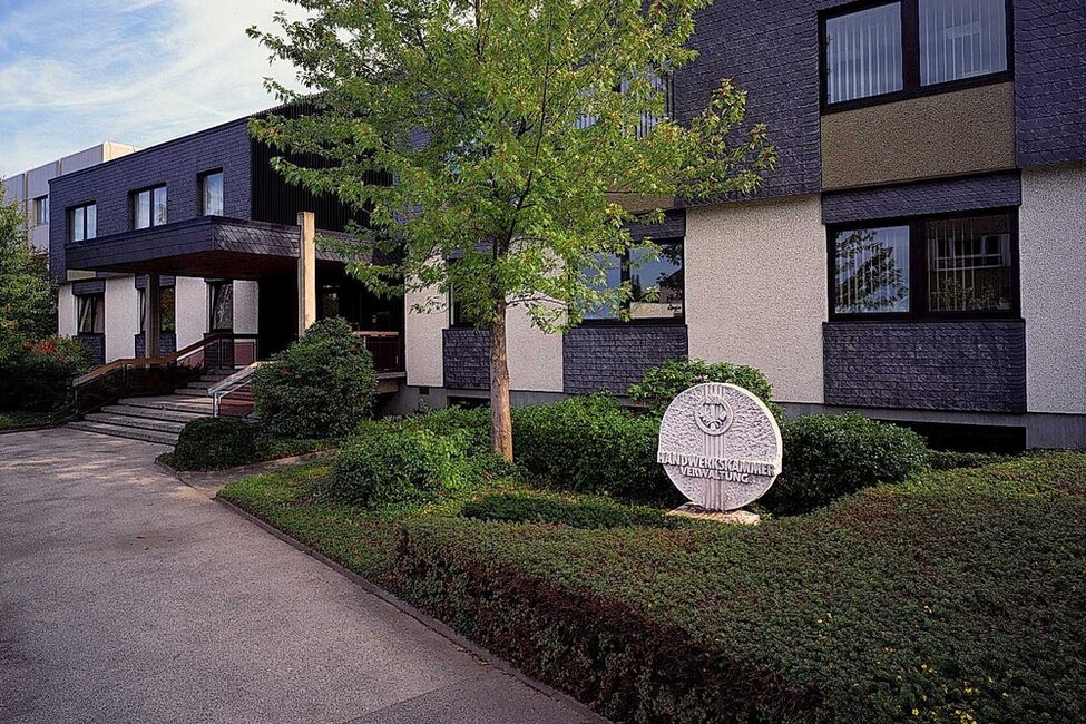 Aussenansicht des Verwaltungssitzes der Handwerkskammer für Oberfranken in Coburg
