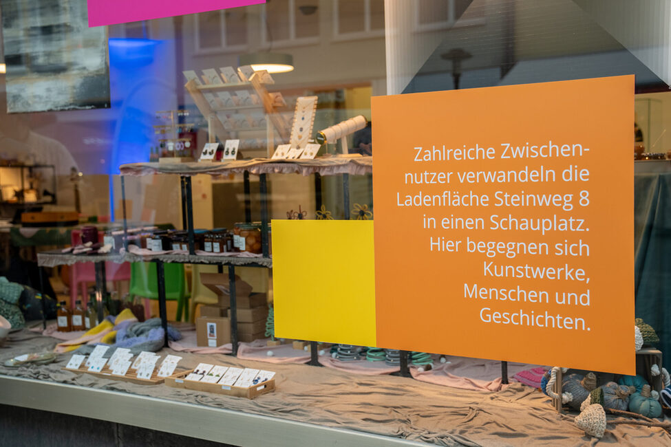 Eröffnung Schauplatz