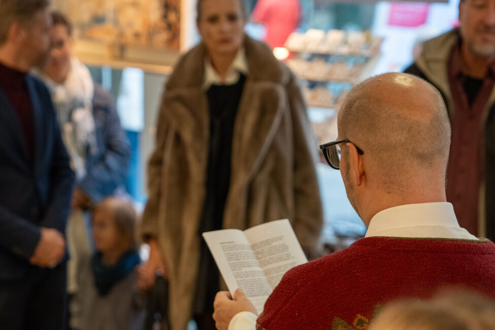 Eröffnung Schauplatz