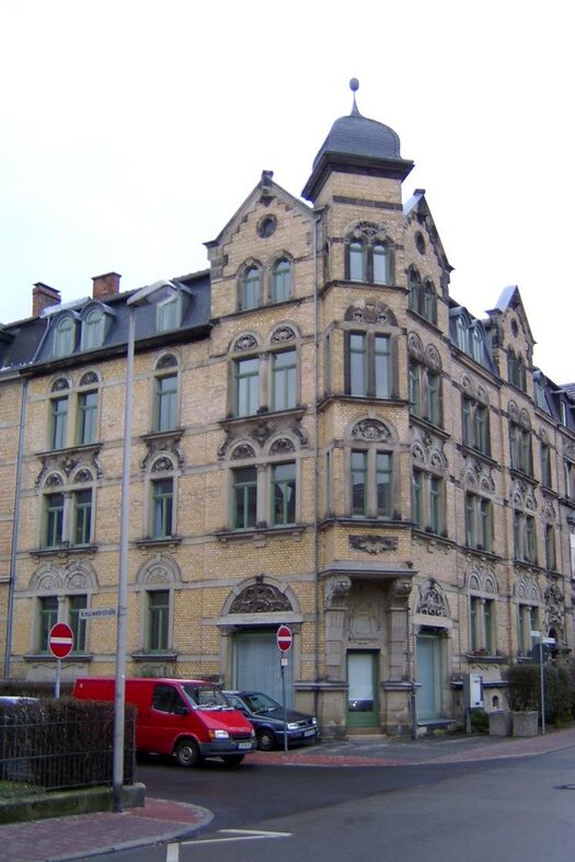 Wohnhaus der Familie Fechheimer in der Raststraße