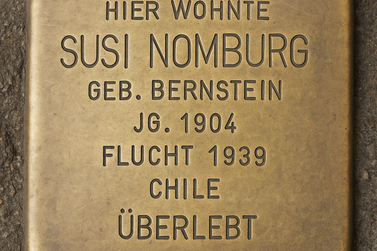 Stolperstein von Susi Nomburg