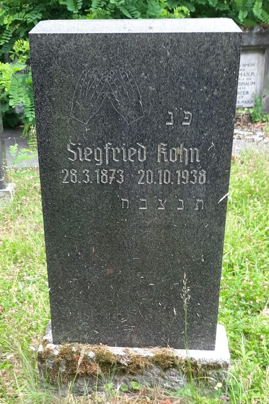 Grabstein von Siegfried Kohn